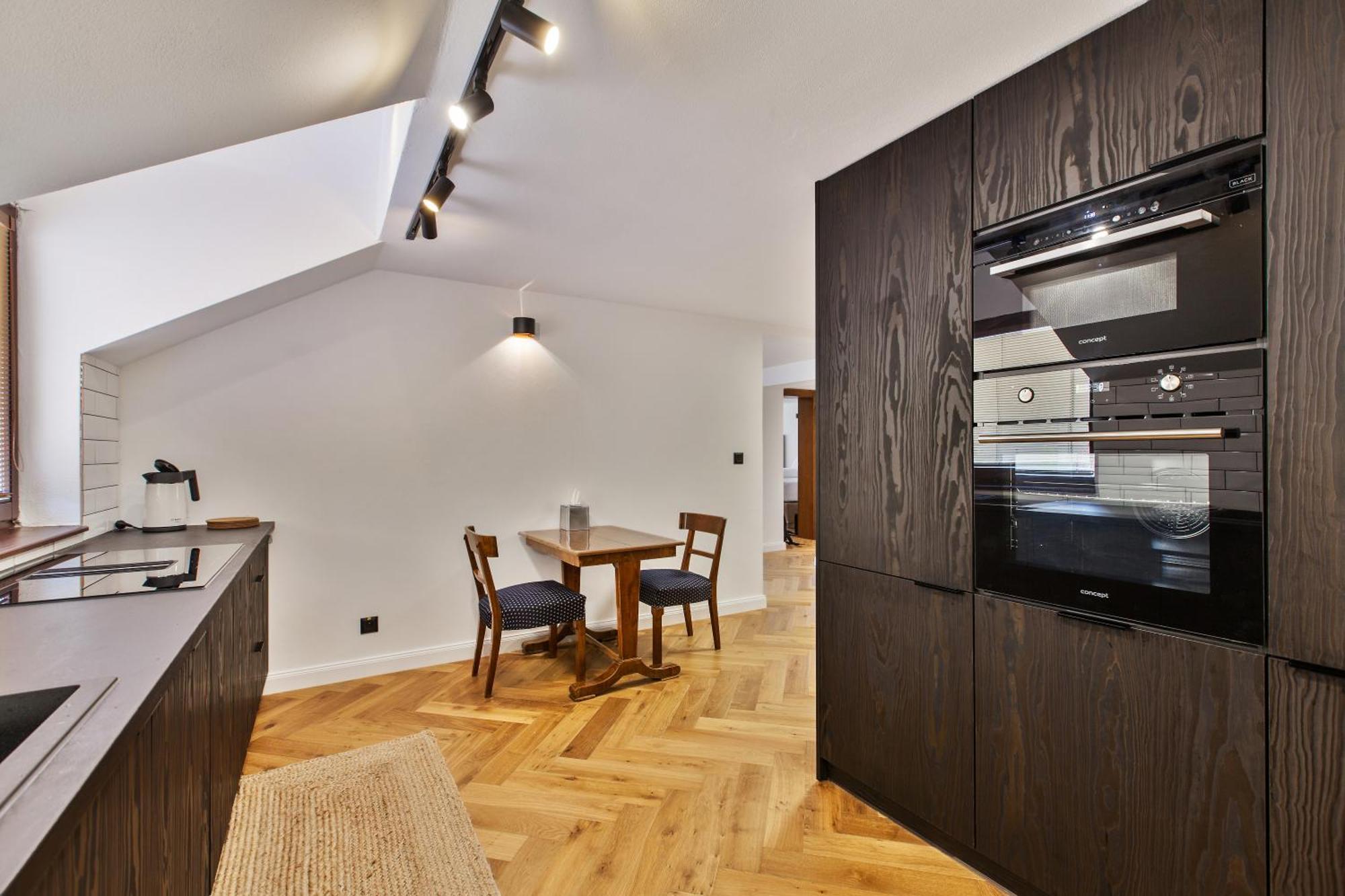 Brezno Central Apartments Esterno foto